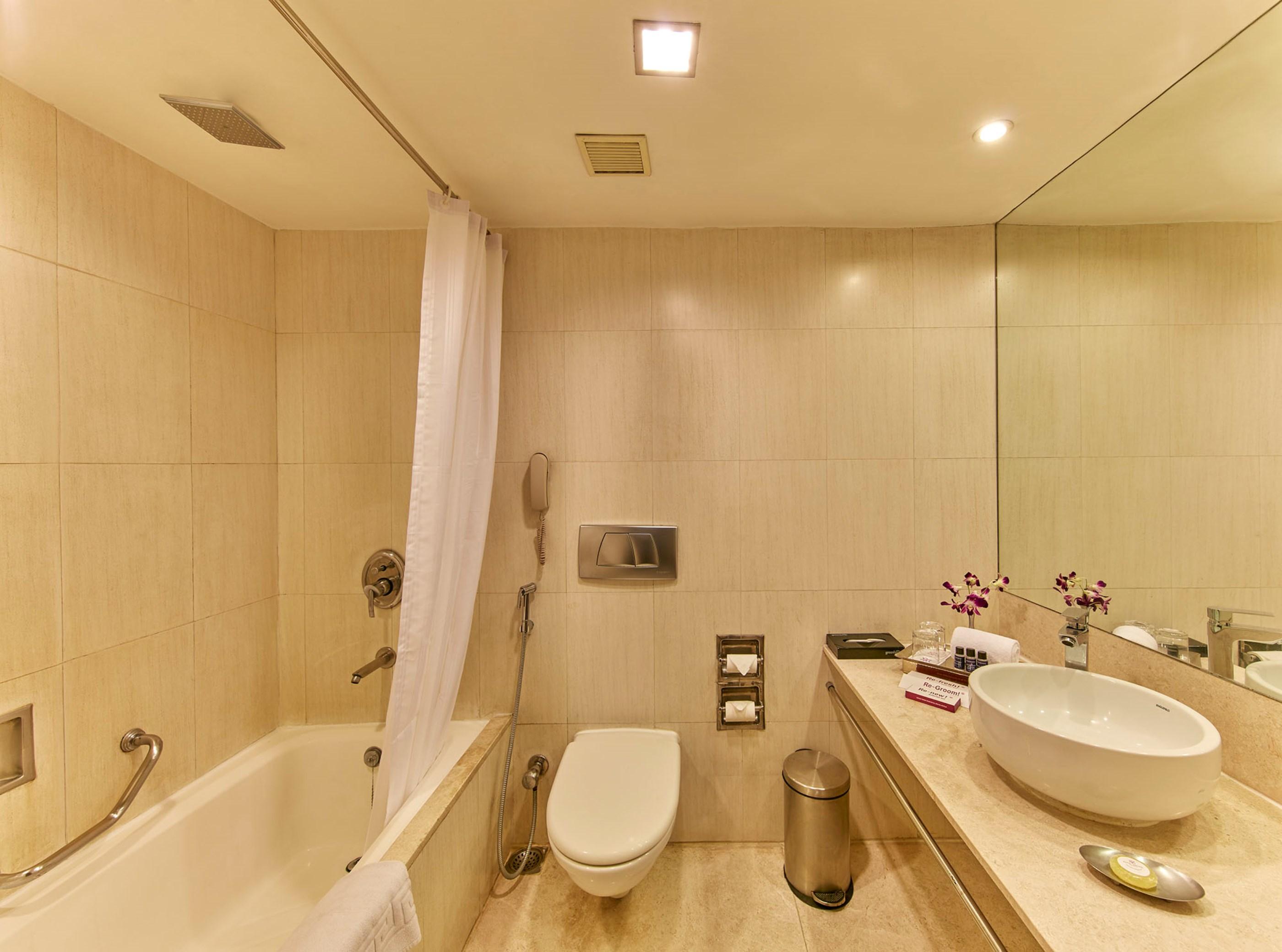 Royal Orchid Central Bangalore, Mg Road Екстер'єр фото