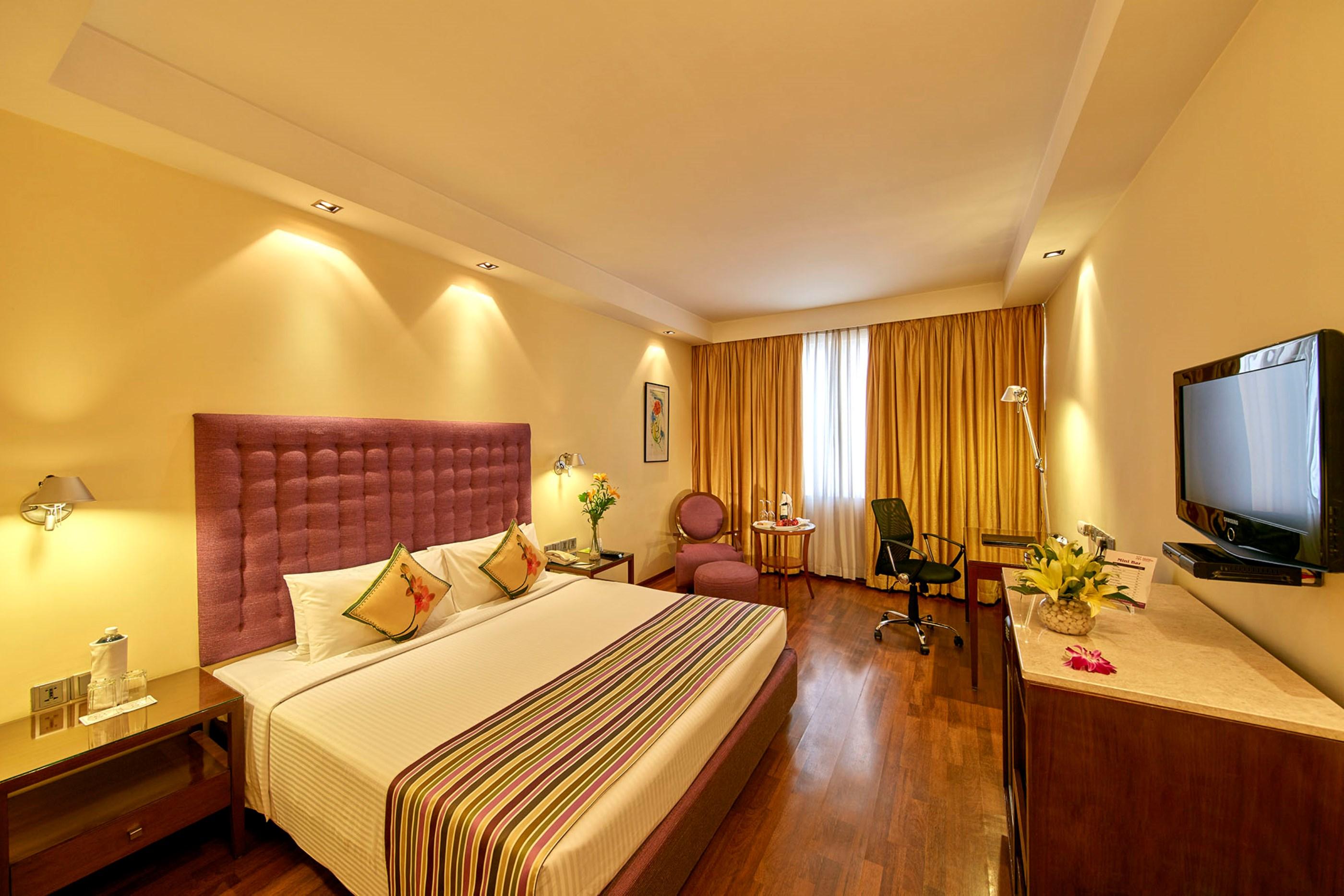 Royal Orchid Central Bangalore, Mg Road Екстер'єр фото